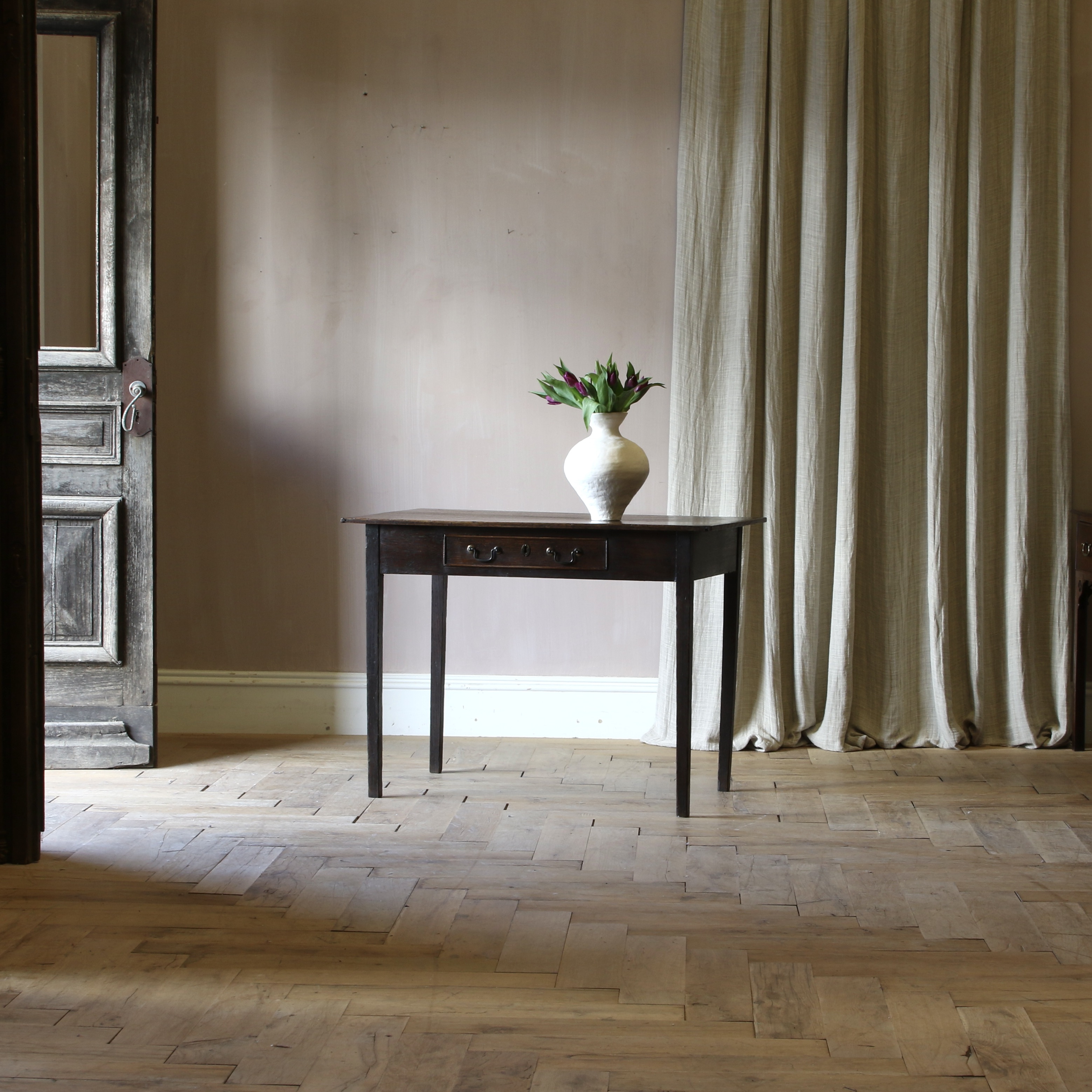 150-33 - Single Drawer Side Table